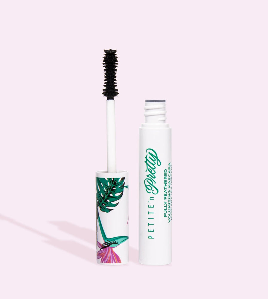 Petite n Pretty Fully Feathered Volumizing Mascara