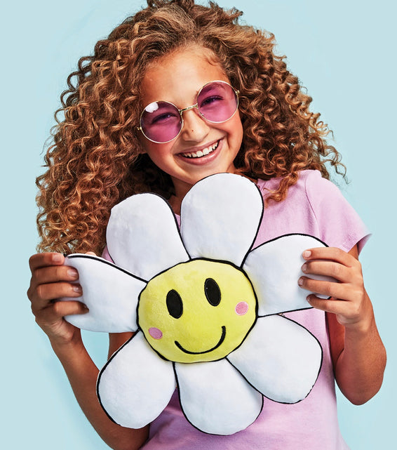White Smiling Daisy Pillow